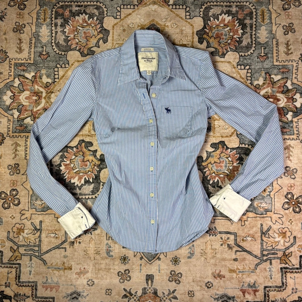 Y2K Abercrombie Fitch Women XS Blue White Striped Stretch Button Down Shirt Logo